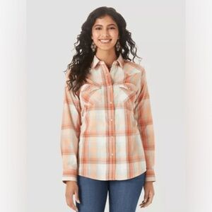 Wrangler Women's Plaid Snap Up Long Sleeve Western Shirt